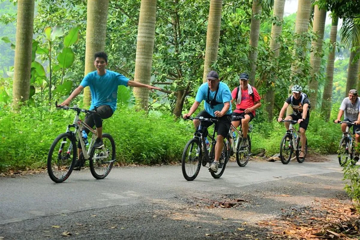 Half-Day Hanoi E-Bike Tour: Exploring Ancient Co Loa Citadel
